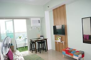 The Beacon Makati by mvmtransient