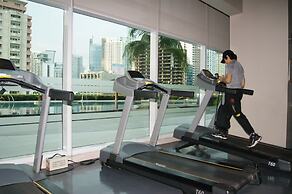 The Beacon Makati by mvmtransient