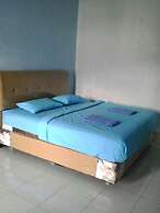 OYO 93241 Hotel Puri Azzura Danau Ranau Near Danau Ranau Pusri