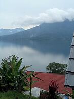 OYO 93241 Hotel Puri Azzura Danau Ranau Near Danau Ranau Pusri