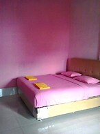 OYO 93241 Hotel Puri Azzura Danau Ranau Near Danau Ranau Pusri