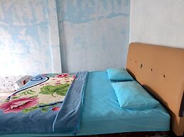 OYO 93241 Hotel Puri Azzura Danau Ranau Near Danau Ranau Pusri