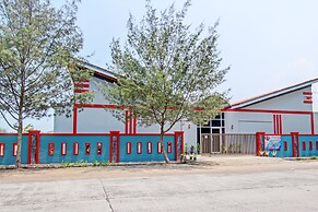 Capital O 93244 Angkasa Inn