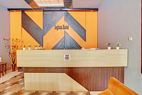 Capital O 93244 Angkasa Inn