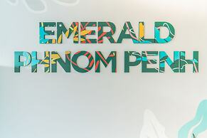 Emerald Hotel Residence