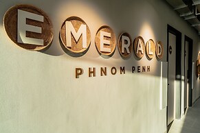 Emerald Hotel Residence