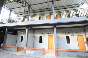 OYO 93267 Barokah Rooms Syariah