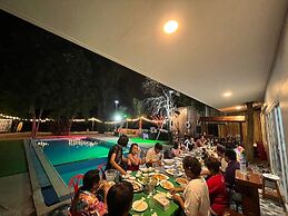 Chang Phueak Chao Samran Beach