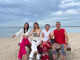 Chang Phueak Chao Samran Beach