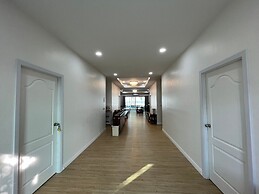 Chang Phueak Chao Samran Beach