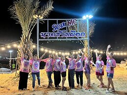 Chang Phueak Chao Samran Beach