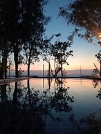 Chang Phueak Chao Samran Beach