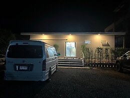 Chang Phueak Chao Samran Beach