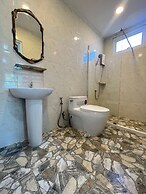 Chang Phueak Chao Samran Beach