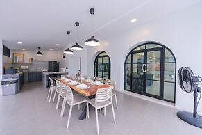 The 38 Pool Villas Pattaya