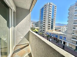 Maxim Family Apartment Budva