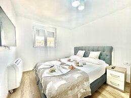 Maxim Family Apartment Budva