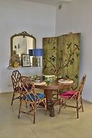 Sea Breeze Apartment