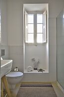 Sea Breeze Apartment