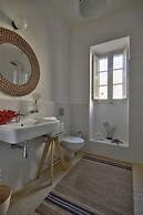 Sea Breeze Apartment