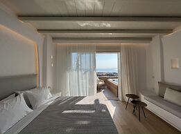 Nomia Sunset Suites Mykonos