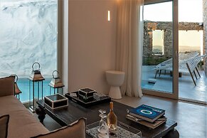 Nomia Sunset Suites Mykonos