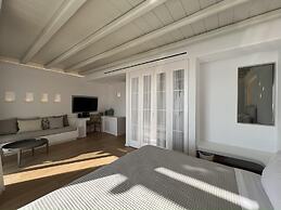 Nomia Sunset Suites Mykonos