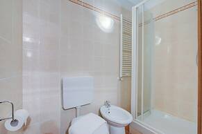 L' Aquila Campo Smith On The Ski Slopes