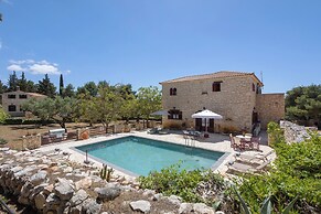 ARESTI MOUNTAIN RESORT