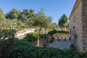 ARESTI MOUNTAIN RESORT