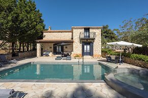 ARESTI MOUNTAIN RESORT