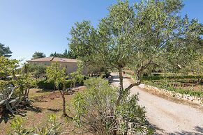 ARESTI MOUNTAIN RESORT