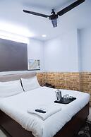 Roomshala 127 Mannat Stay
