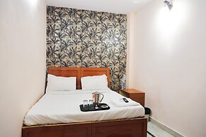 Roomshala 127 Mannat Stay