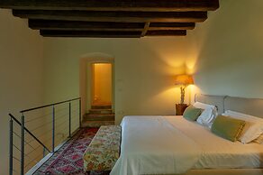 Massimago Wine Tower