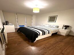 Urban Oasis 2-bed En-suite Apt in Birmingham