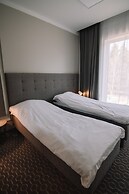 Merepargi ApartHotel & Cafe