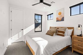 Desert Gem 7 Bedroom Home