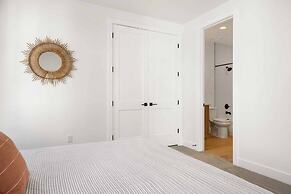 Desert Gem 7 Bedroom Home