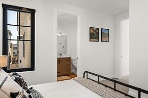 Desert Gem 7 Bedroom Home