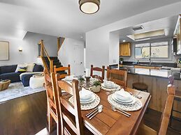 37c Hidden Creek Mountain Getaway! 3 Bedroom Condo by RedAwning