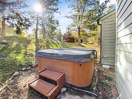 37c Hidden Creek Mountain Getaway! 3 Bedroom Condo by RedAwning