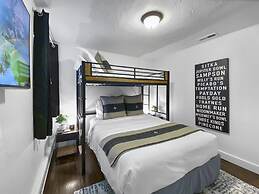 37c Hidden Creek Mountain Getaway! 3 Bedroom Condo by RedAwning