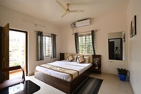 Clover Villa Hotels
