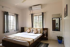 Clover Villa Hotels