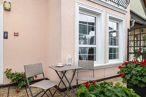 Promenada Apartment Mielno by Renters