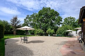 Apart-Hôtel Pont-de-Thielle