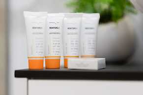 Sarmacka Apartment Warsaw by Renters