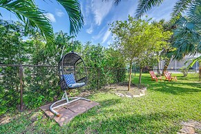 Sunny Bonita Springs Apt w/ Pool, Hot Tub + Lanai