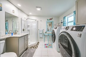 Sunny Bonita Springs Apt w/ Pool, Hot Tub + Lanai